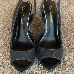 *SOLD* Lulu Townsend black heels